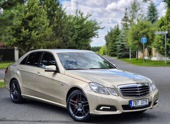Mercedes E