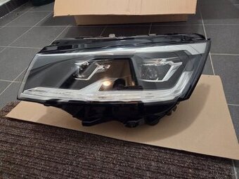 Léve predni světlo Transportér 6.1