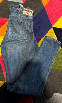 ARMANI   W 30  PÁNSKÉ DENIM RIFLE-JEANS W 30 S