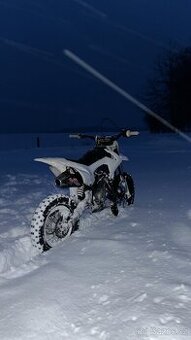 prodam na dily nebo opravu pitbike 190ccm