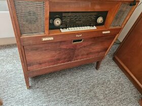 Prodám gramorádio z roku 1960