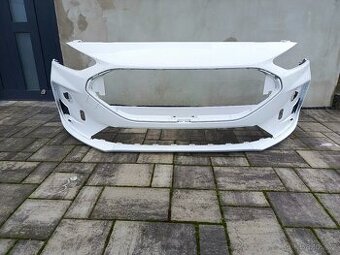 predni naraznim Ford Focus 4