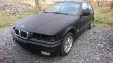 BMW E36 318ti compact- pouze 130tis km