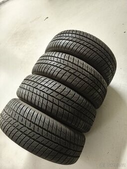 Jako nové 205/60/16 Barum Polaris5, DOT 0124, vz 9.0-8.8mm.