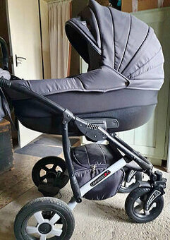 Kočárek - trojkombinace v super stavu