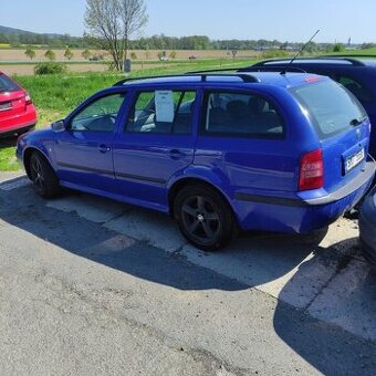 Škoda Octavia combi LPG Tour Modrá