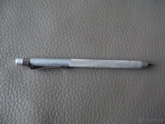 Rýsovací jehla s tvrdokovovým hrotem