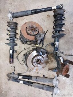 Tlumiče těhlice Scala, Kamiq a další díly.