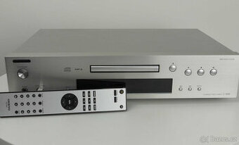 ONKYO C-7030,velmi kvalitní CD přehrávač s dálovým ovladačem