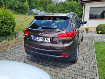 HYUNDAI ix35 2.0 CRDi 100 kw 4x4 -nafta