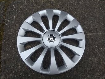15" Poklice Škoda Fabia, Rapid