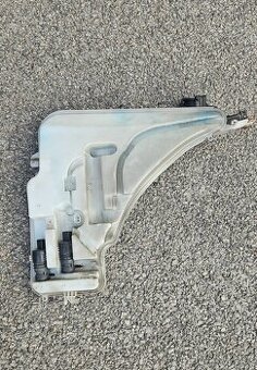 Nádrž ostřikovačů BMW 1 3 F20 F30 7241673