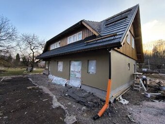 Práce na stavbě – omítky, fasády (Vrchlabí a okolí)