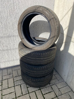 Letní pneu Fulda 235/45 R17