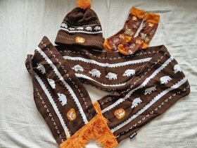 Fusakle nový set Kofola - čepice, šála a ponožky