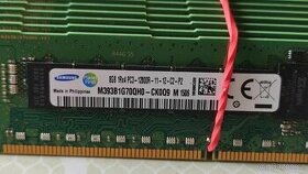 80x 8GB DDR3 1866, 1600 a 1333 Mhz (RDIMM ECC registrované)