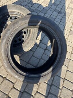 Letní pneumatik 205/50 ZR17 bez disků