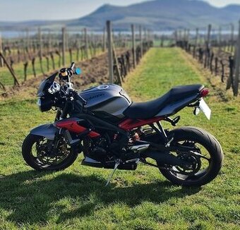 Triumph Street Triple 675R