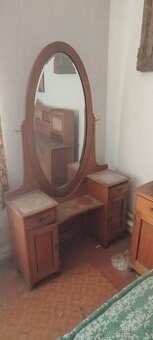 Prodám ložnici stáří cca 90 let - 1