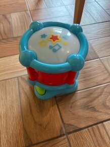 Hrající a svítící bubínek a hrající tablet