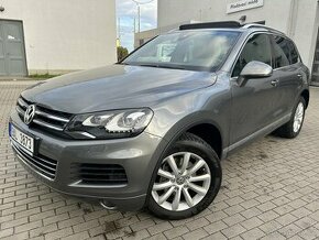 VW Touareg 3.0TDI 245k, serviska, 139tis. km