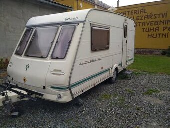 Obytný karavan HERALD+ předstan