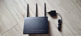 Asus RT-AC68U router TOP stav