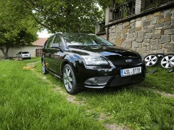 Ford Focus mk2 Titanium 2.0