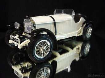 Mercedes Benz SSK bíločerný Bburago 1/18 - 1