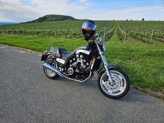Yamaha V-max 1200