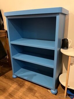 IKEA Mammut knihovna