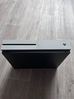 Xbox ONE S 500 GB