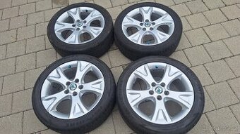 Alu kola Škoda 17" 5x112 letní pneu 225/45 R17 4-6mm
