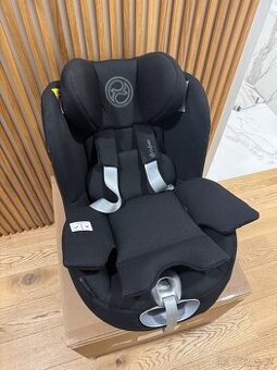 Cybex Sirona + základna
