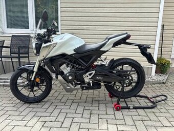 Honda CB 125 R