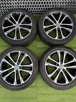 Volkswagen GOLF 225/45 R17 LETNÍ ORIGINÁLNÍ SADA