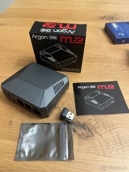 Hliníkové pouzdro pro Raspberry Pi 4B s ventilátorem - Ar