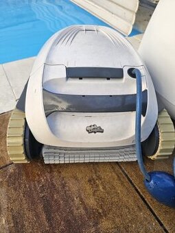 Bazénový vysavač Dolphin E20