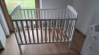 Dětská postýlka, matrace, chránič