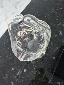 Košík z hutního skla