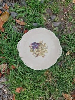 Prodám dva staré talíře