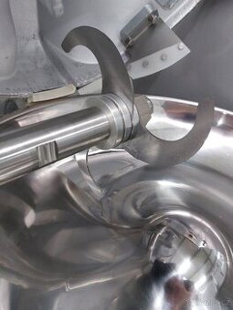 ŘEZNICKY KUTR 9 L STOLNÍ KUTR 9 L