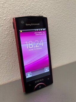 Sony Ericsson Xperia ray St18i
