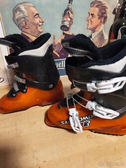 Lyžáky velikost Mondo 22 Salomon T3 RT