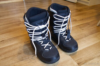 Snowboardové boty vel.45