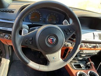 Volant BMW M5 E60 vymena