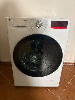 LG Pračko-sušička  JAK NOVÁ TOP STAV – 5 000 Kč