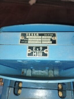 Tesla důlní telefon