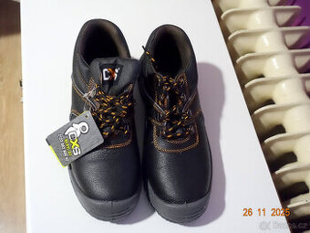 Pracovní obuv-vel.42