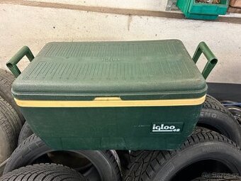 Igloo chladici box